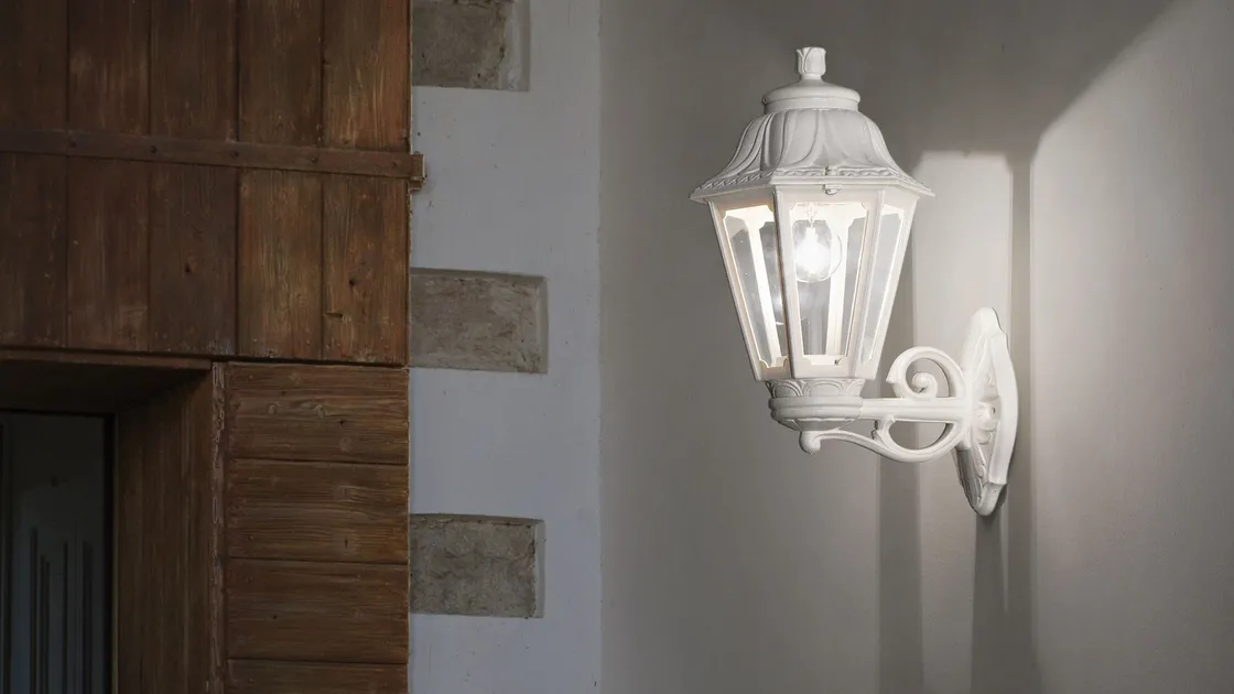 Lampada da esterno in resina Dafne di Ideal Lux