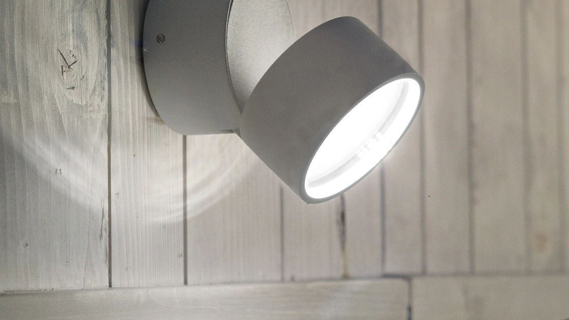 Lampada da esterno Omega di Ideal Lux