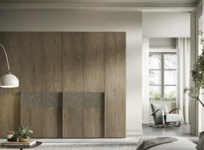 Armadio con ante battenti Libeccio Texture B361 in rovere yuta con inserto in materico malta di Moretti Compact Giorno Notte