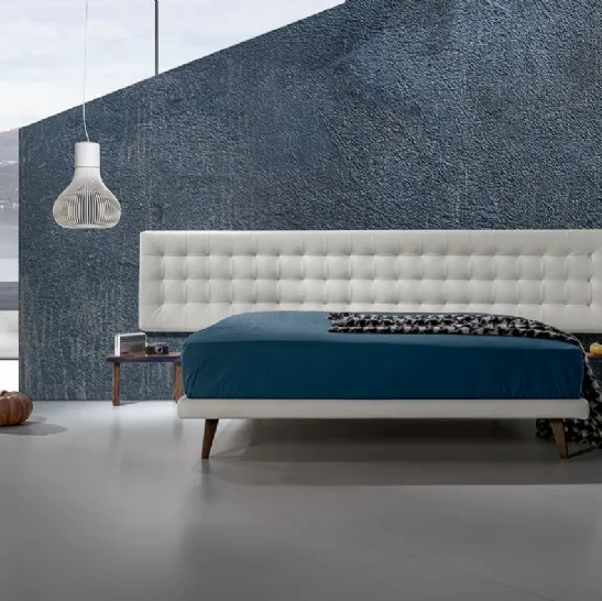 Letto matrimoniale con testiera importante in ecopelle trapuntata Twist Lersa 290 di Excò